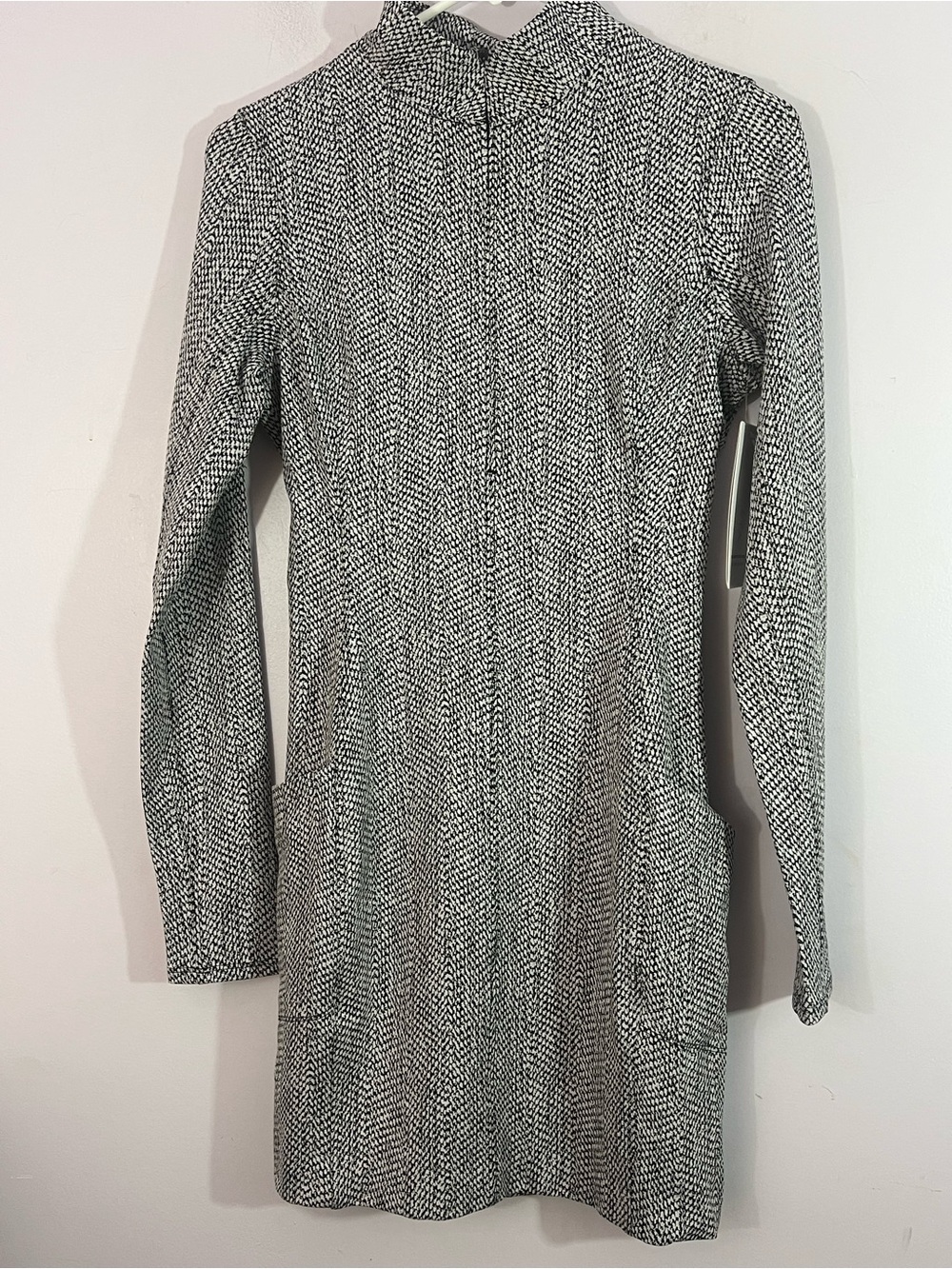 Athleta Scultpek Light Dress S NWT Black White Quarter Zip Long Sleeve Dress